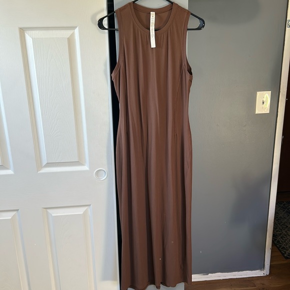 Lululemon All Aligned Ribbed Midi Dress
Java - Picture 3 of 6